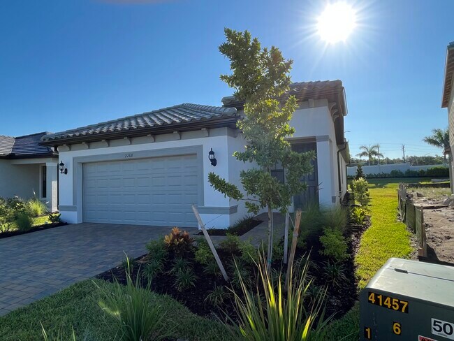Foto del edificio - 2268 Yellowfin Cir