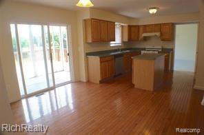 Foto del edificio - 5979 Cedar Ridge Dr