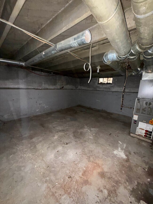 Foto del edificio - 1553 E Hickory St