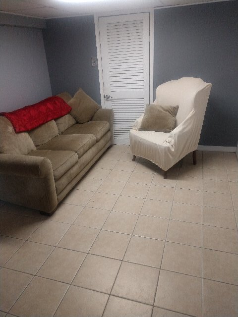 Main room - 392 N Keswick Ave