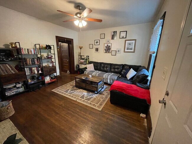 Foto del edificio - 2346 East Ave