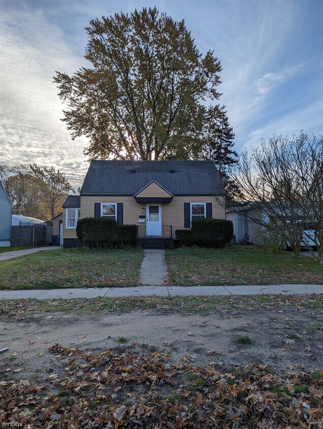 Primary Photo - 3 br, 1 bath House - 3062 Roosevelt Rd