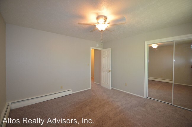 Foto del edificio - 5701 S Pearl St
