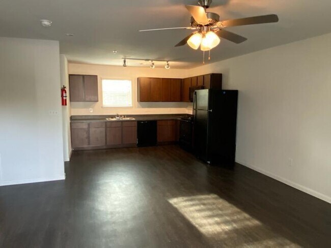 Building Photo - 22941 Birnam Wood Blvd