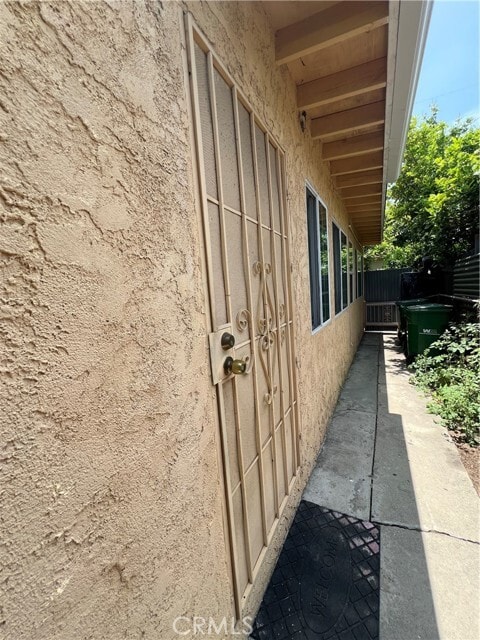 Building Photo - 14018 Benbow St