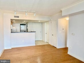 Building Photo - 414 Water St