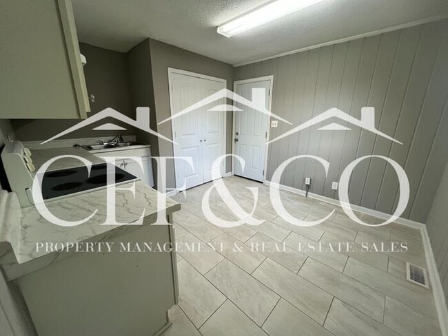 Foto del edificio - ? Adorable 3 Bedroom Home for Rent in Moore!