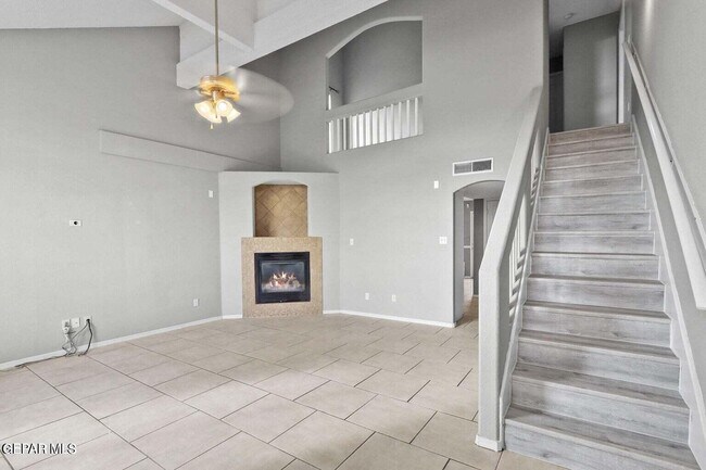 Building Photo - 653 Pete Payan Dr