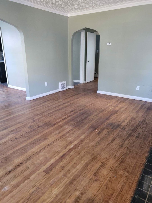 Building Photo - 19343 Riopelle St