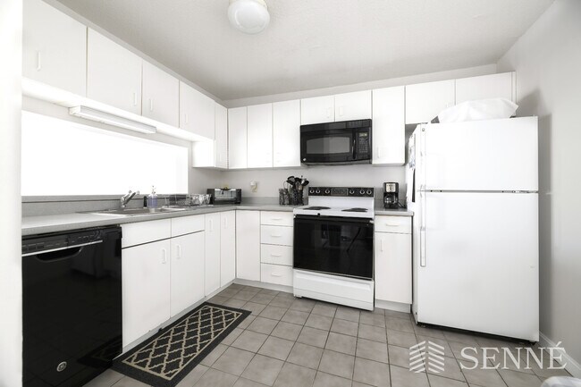 Foto del edificio - 175 Beacon St