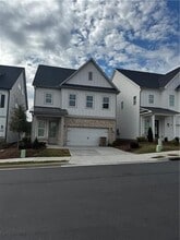 Building Photo - 1255 Westshore Dr