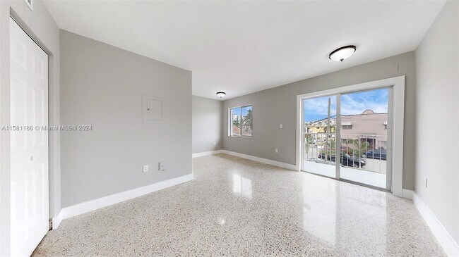 Foto del edificio - 426 NW 13th Ave