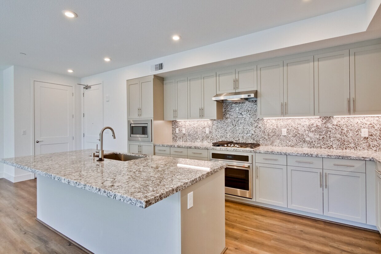Foto principal - 44978 Fremont Blvd