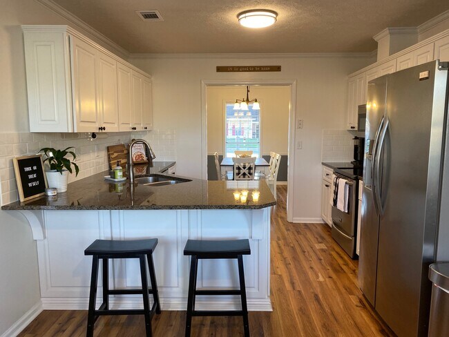 Foto del edificio - 54 N Butternut Dr