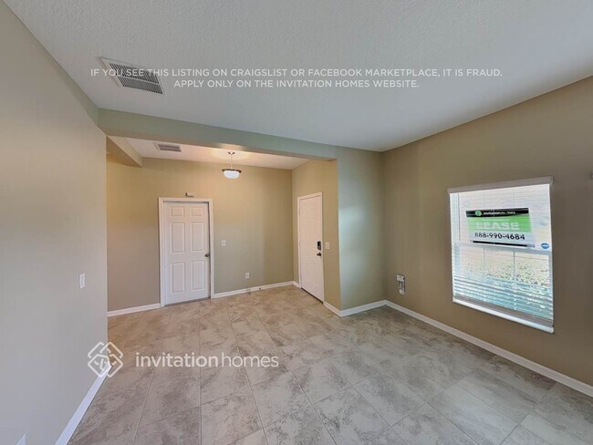 Foto del edificio - 1792 Chatsworth Cir