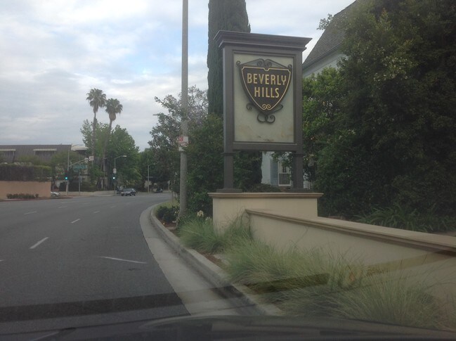 LOCATION - 229 Tower S Dr