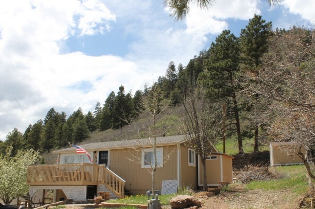 Foto principal - Beautiful home on Highland for rent