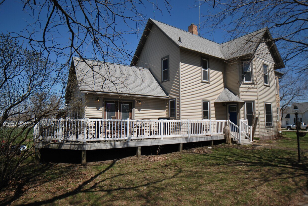 Building Photo - 512 Howard St