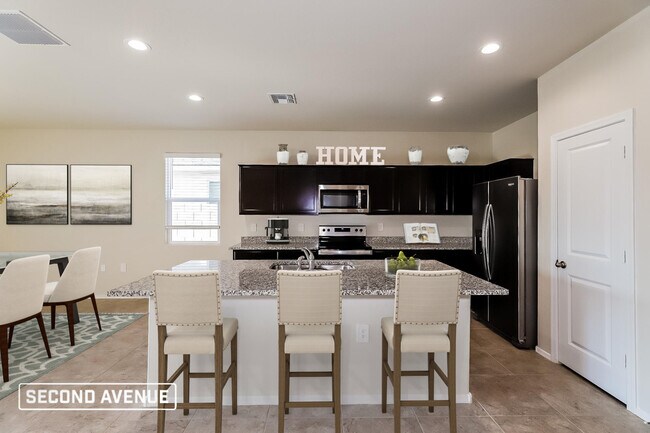 Foto del edificio - 18349 W Faye Way