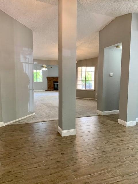 Foto del edificio - 6078 N Hazel Ave