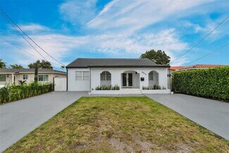 Building Photo - 6470 SW 27th St