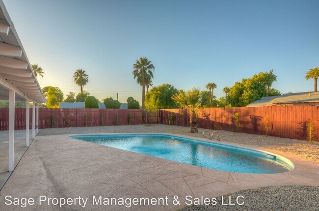 Foto del edificio - 3 br, 2 bath House - 4814 E. Avalon Dr.