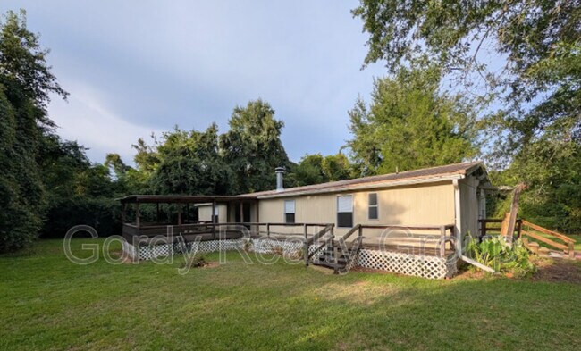 Foto del edificio - 3166 Redbud Ln