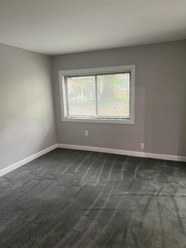 Foto del edificio - 6303 Hil-Mar Dr