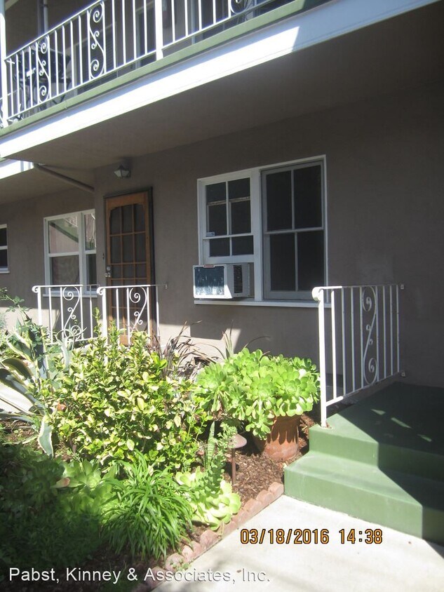 Foto del edificio - 1 br, 1 bath House - 1825 E. 3RD ST #5