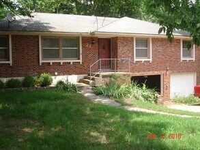 Building Photo - 23 High Dr