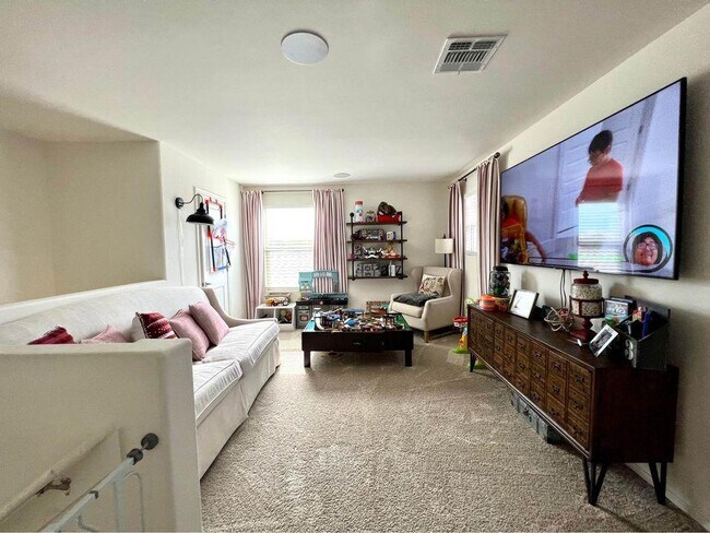 Foto del edificio - 786 E Glenwood Dr