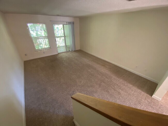 Building Photo - 2502 Avent Ferry Rd