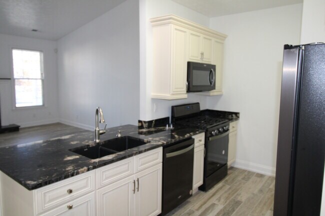 Winchester - 1 habitación, 1 baño - The Pointe at Adams Ridge