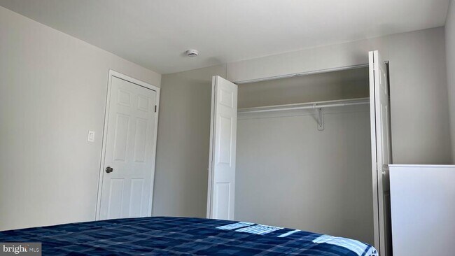 Foto del edificio - 131 N Garfield Rd