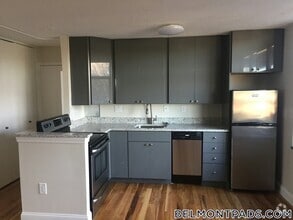 Building Photo - 125 Trapelo Rd
