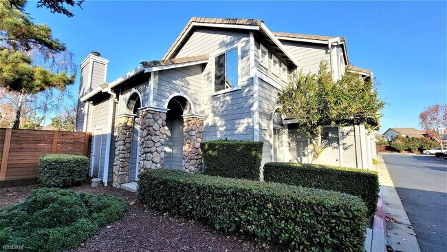 Foto del edificio - 3 br, 3 bath Townhome - 5675 Snowflake Common