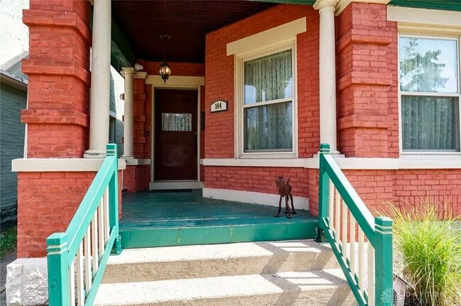 Building Photo - 144 Central Ave
