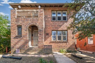 Building Photo - 440-442 N Clarkson St