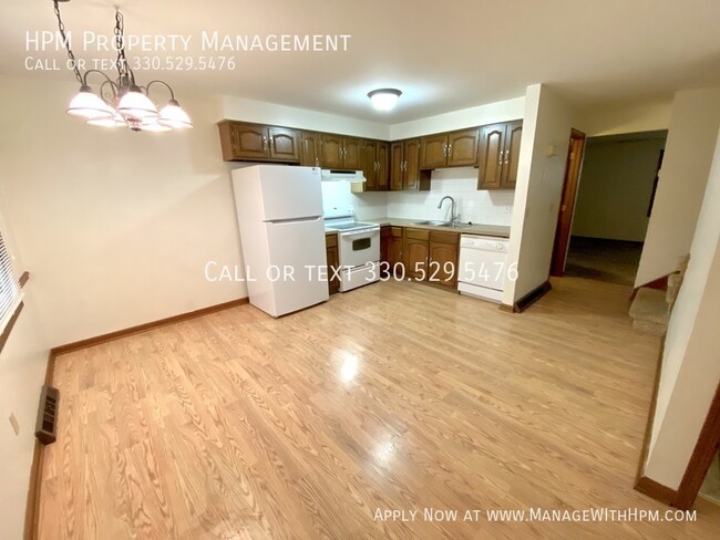 Foto del edificio - 2391 Ashdale St NW