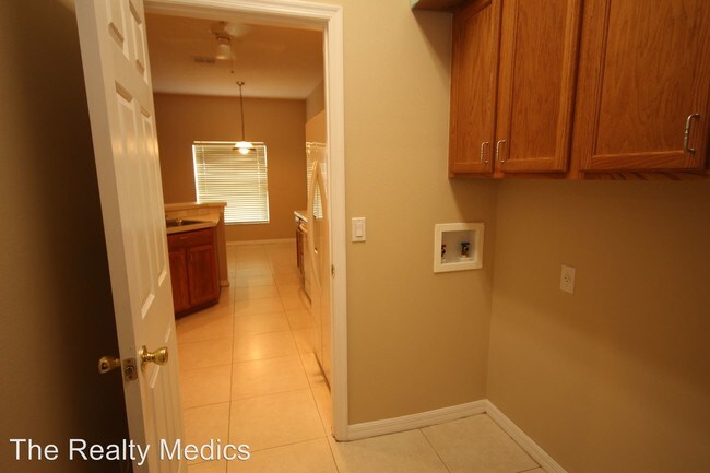 Building Photo - 5812 Stafford Springs Trl