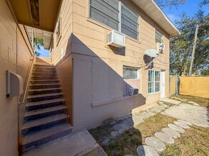 Building Photo - 652 East Harbor Dr S