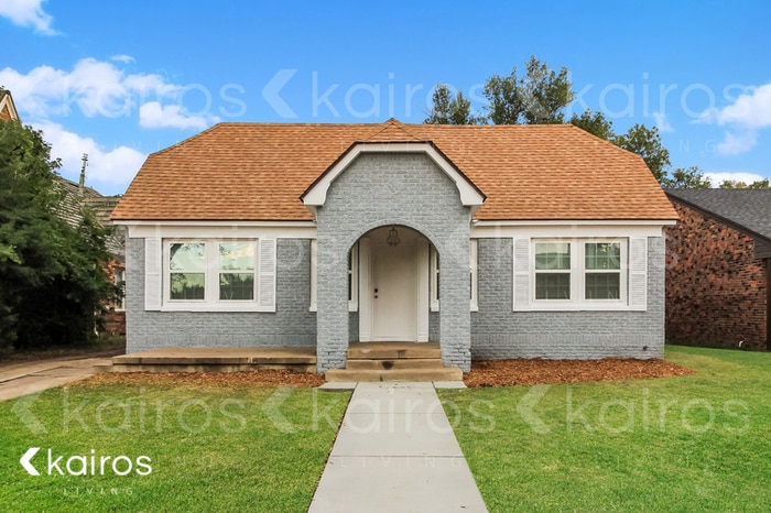 Foto principal - 2039 S Ong St