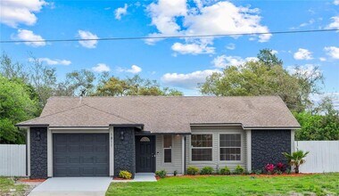Building Photo - 1811 Oakgrove Ave