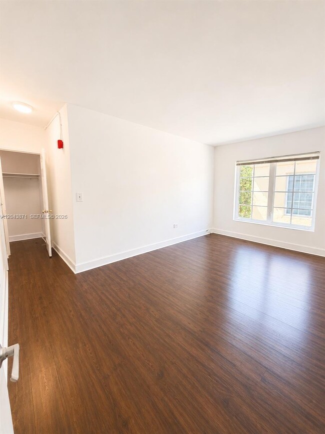 Foto del edificio - 322 25th St