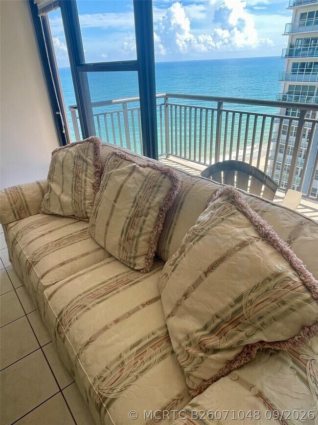 Foto del edificio - 3800 Galt Ocean Dr