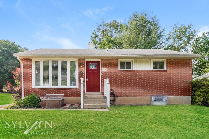 Primary Photo - Prepare to be impressed by this 3 bedroom,...