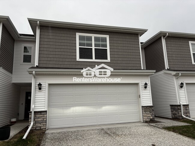 Building Photo - 2374 SE Callista Ave