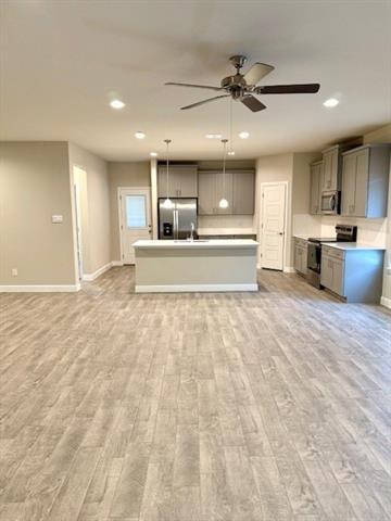 Foto del edificio - 303 Libby Ln