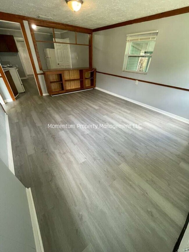 Foto del edificio - 38944 New Dennison Ln