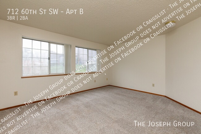 Building Photo - 712 60th St SW